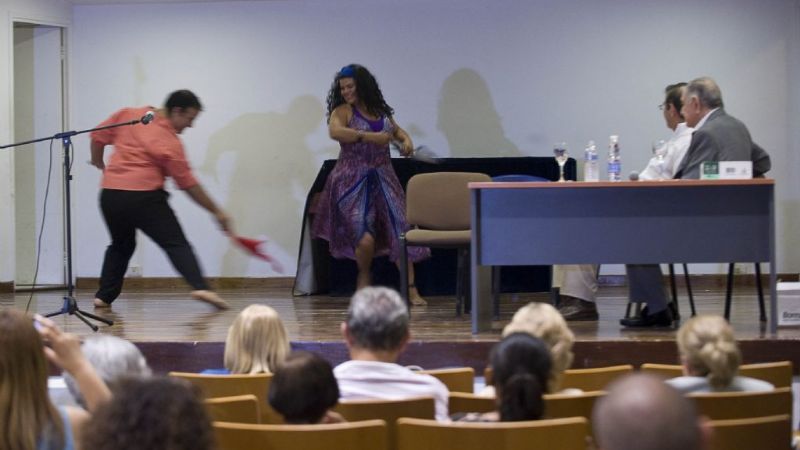 Juan Manuel Rivera le canta al amor