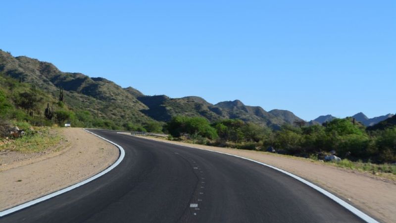 Avanzan las tareas de demarcación de rutas repavimentadas