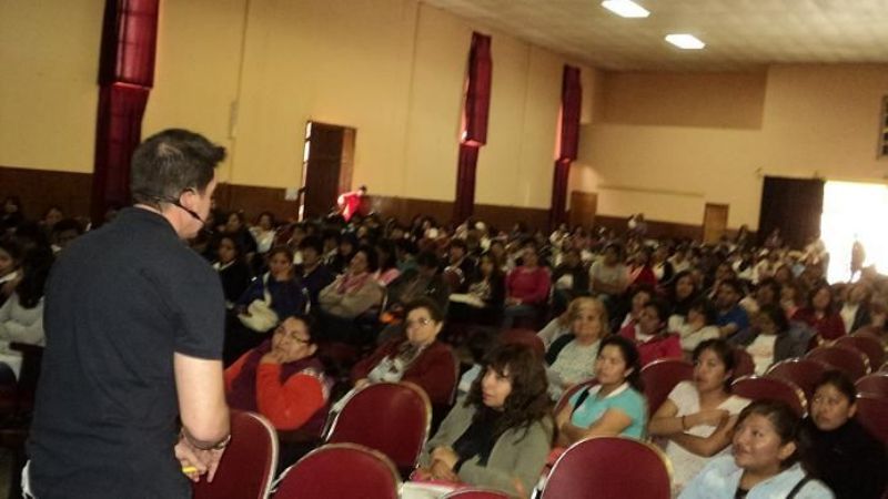 Gran concurrencia a charla sobre obesidad