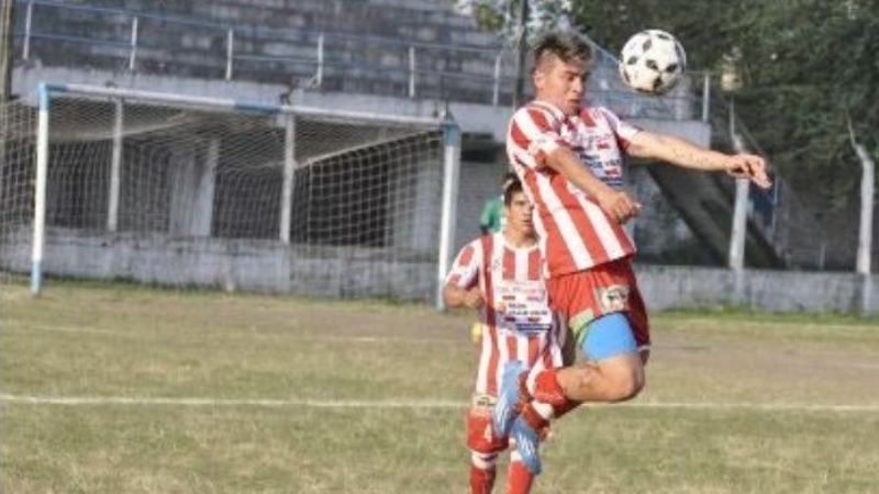 Villa Cubas ganó de visitante y, como Policial, volvió a prenderse