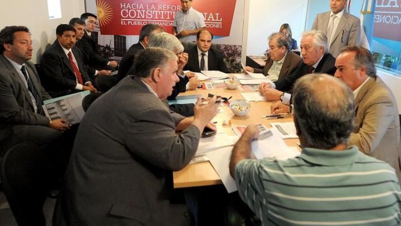 La Comisión de Reforma fue recibida por la Gobernadora