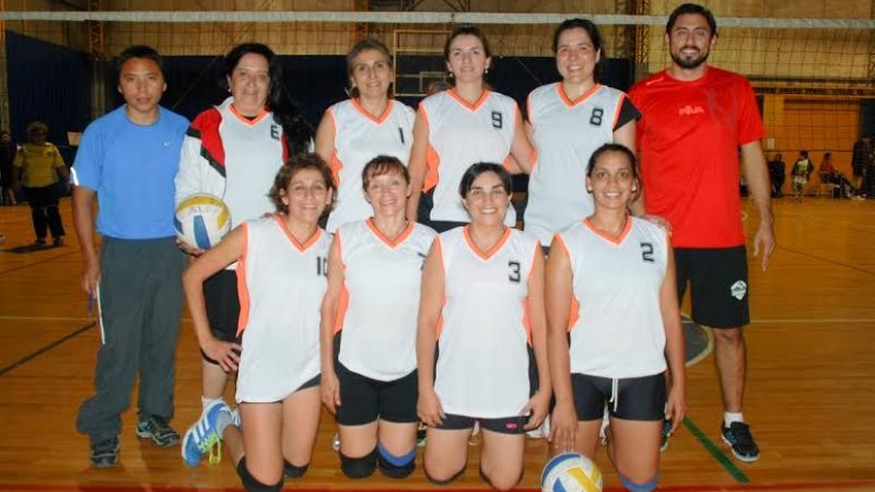 Desde mañana juegan los Veteranos de Vóley