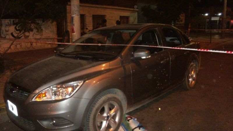 Discutieron, y se enfrentaron a los tiros en plena avenida