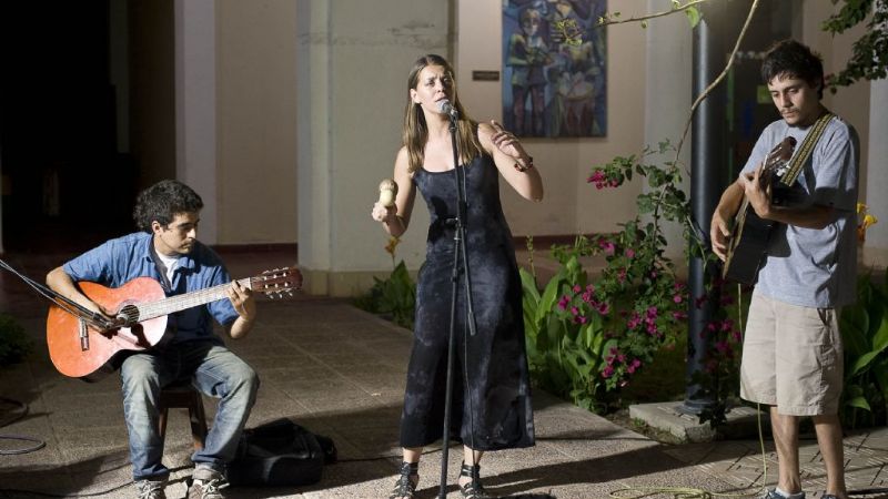 La Feria de Arte se expande con muestras, charlas y música