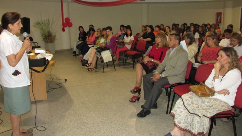 Profesionales se capacitaron sobre transmisión perinatal del VIH, Sífilis y Hepatitis