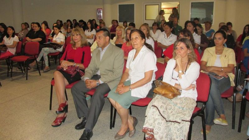 Profesionales se capacitaron sobre transmisión perinatal del VIH, Sífilis y Hepatitis