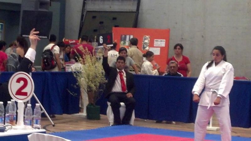 karatecas volvieron con varias medallas