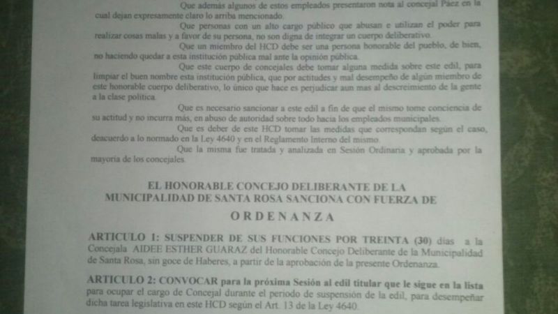 Suspensión de la hermana de Elpidio Guaraz