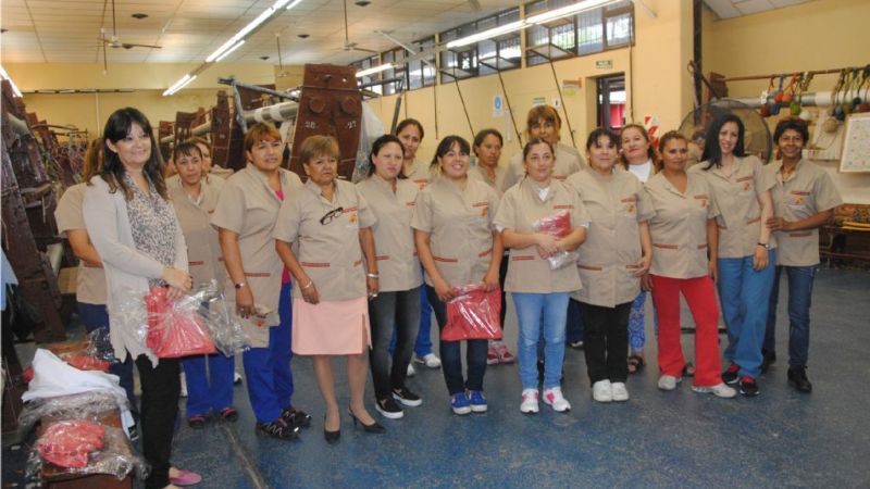 Mejora la calidad laboral en la Fábrica de Alfombras