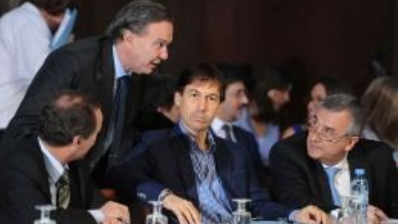 Oficialismo logra dictamen a la reforma del Código Procesal Penal