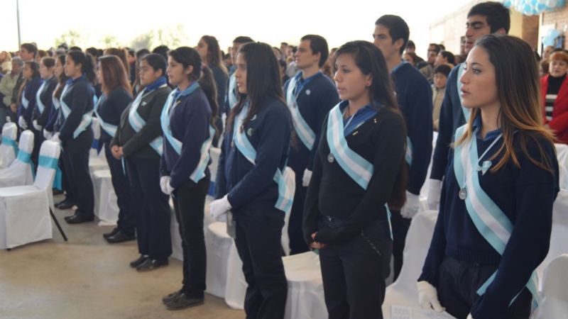 Entregan las primeras netbooks a Escuelas Municipales de Valle Viejo