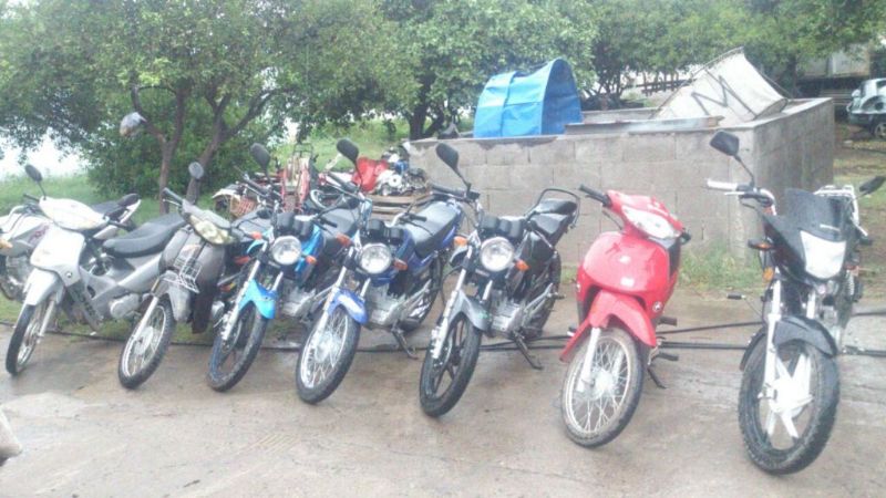Retienen ocho motos en Chumbicha