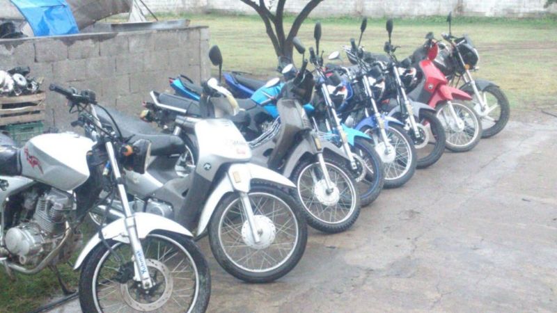 Retienen ocho motos en Chumbicha