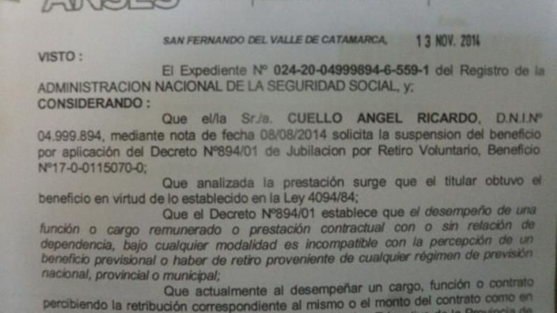 Cuello negó cobrar dos haberes al mismo tiempo