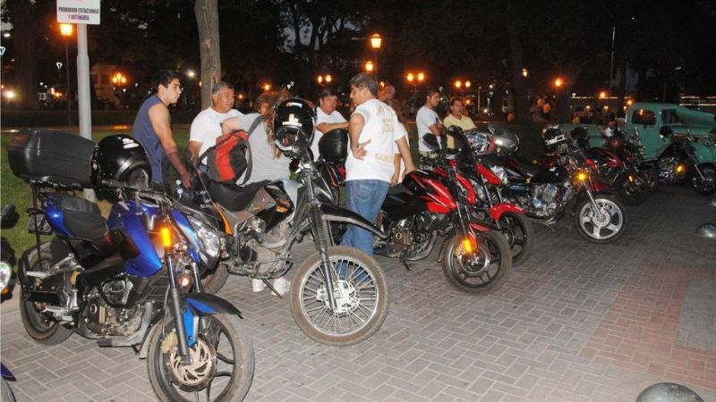 El Club Autos de Época realizó la Expo Clásica Catamarca 2014