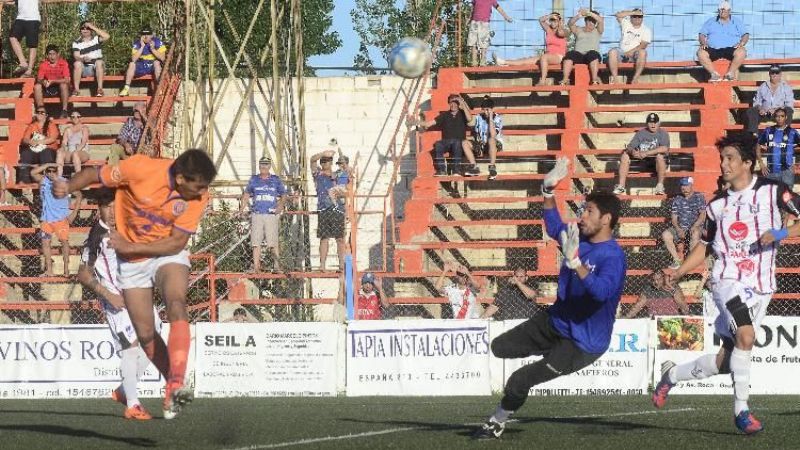 Además del triunfo, el “Santo” volvió con elogios de Río Negro
