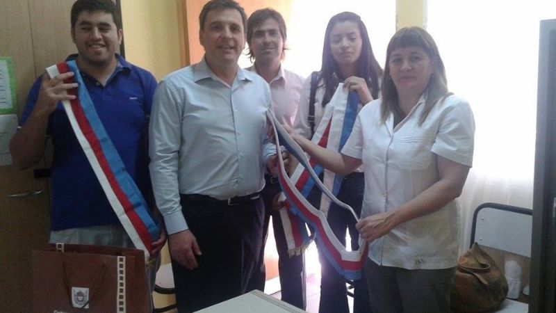 Bandas y Tahalí para la Escuela del Barrio 920 vv