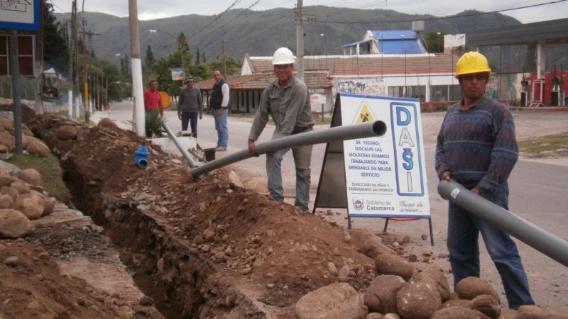 Trabajan para mejorar el servicio de agua en El Rodeo