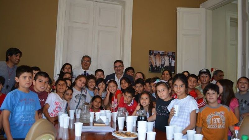 Alumnos de Recreo, en el Palacio Municipal
