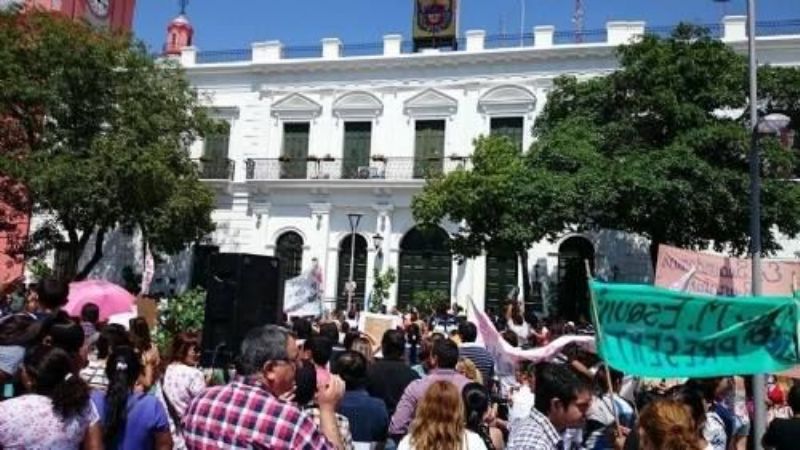 Docentes se movilizaron