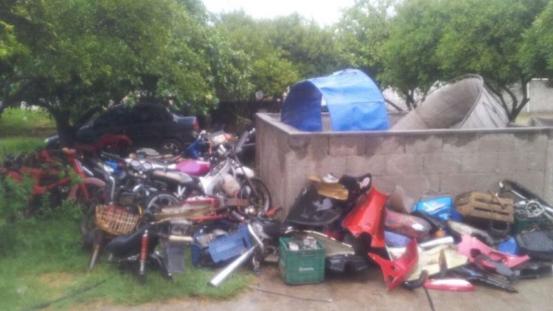 Secuestran 26 motos, 1 cuatriciclo y motopartes de un taller clandestino