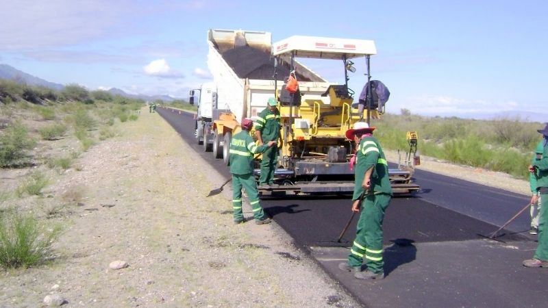 Ruta 46: Trabajos de repavimentación entre La Cébila y Andalgalá