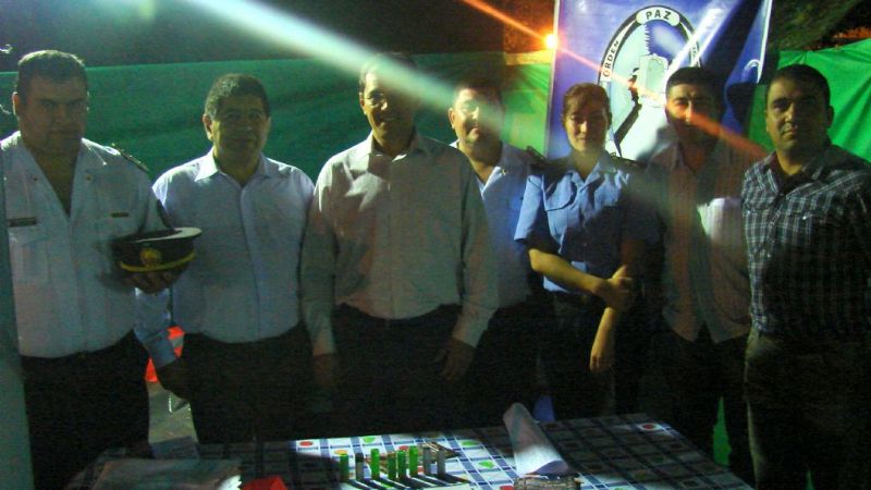 Policías de Ancasti participaron de una muestra comunitaria