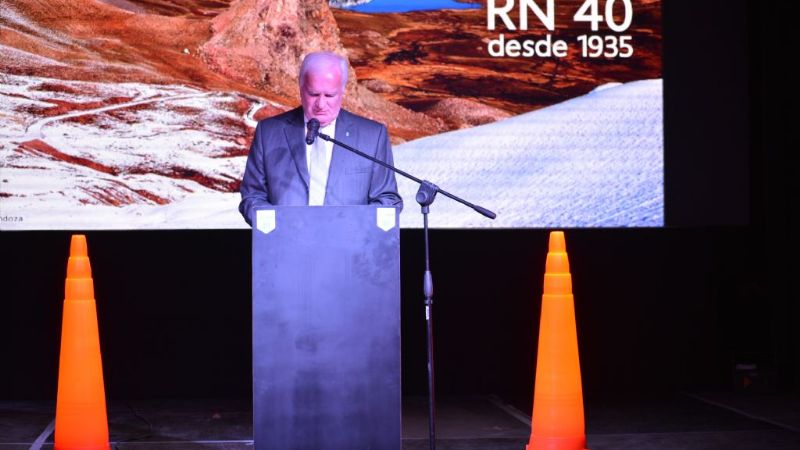 Gran parte de Catamarca, reflejada en el libro de la ruta 40