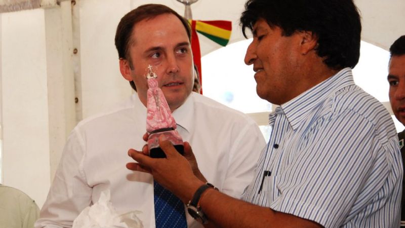 Mera se reunió con Evo Morales