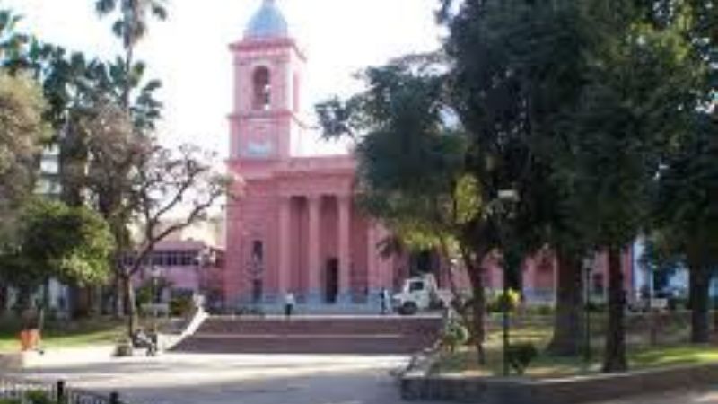 Con una agenda completa, la Capital recibe el fin de semana largo