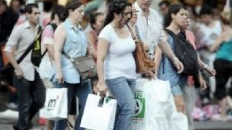 La mayoría planea hacer compras fuera de las grandes cadenas
