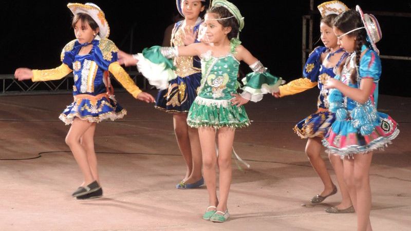 Muy buen nivel en la muestra de Folklore de la Escuela Municipal