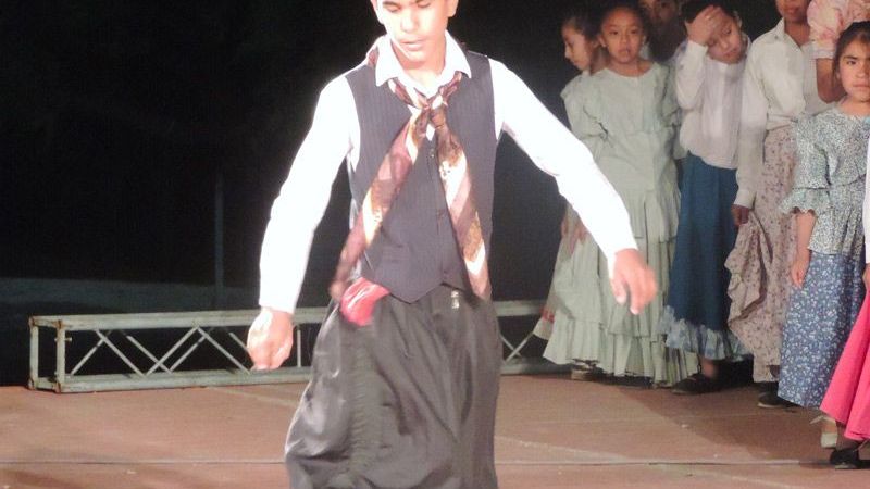 Muy buen nivel en la muestra de Folklore de la Escuela Municipal