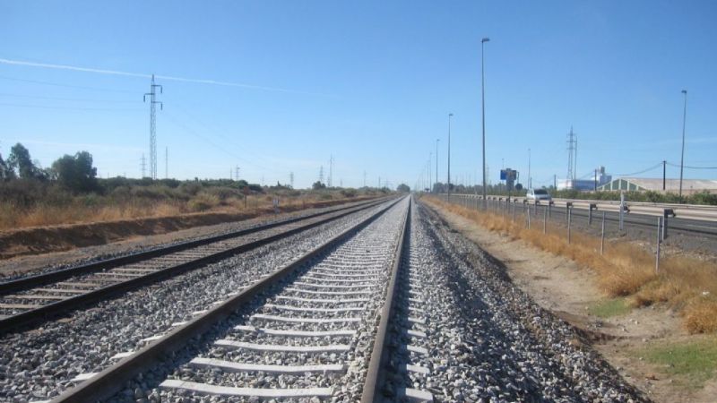 Catamarca y La Rioja acuerdan con Chile la construcción de un enlace ferroviario