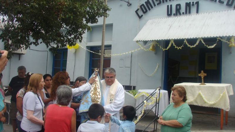 La Virgen del Valle visitó la Jefatura de Policía y las Comisarías de Capital