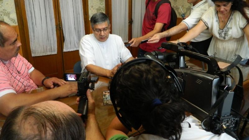 Anuncian las fiestas marianas y la conferencia sobre el Vicario Segura en la Catedral Basílica