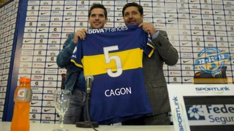 Los afiches de River con especial dedicatoria a Gago