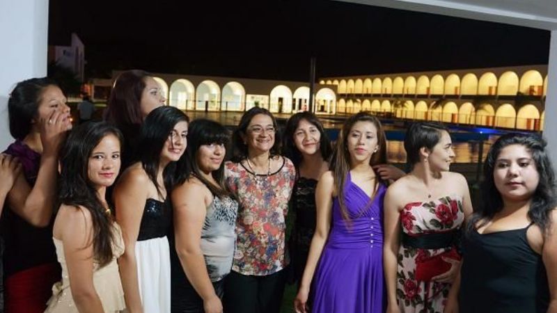 Emotiva fiesta de egresados en escuelas secundarias rurales