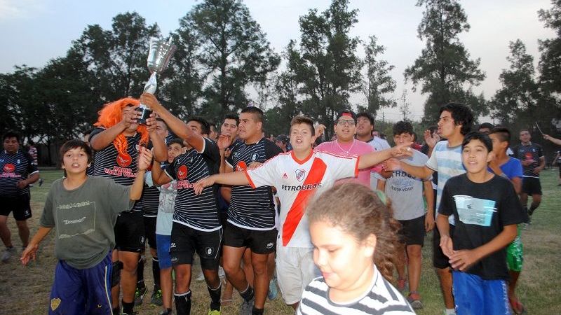 Hurones, campeones del Integración, en una apasionante definición