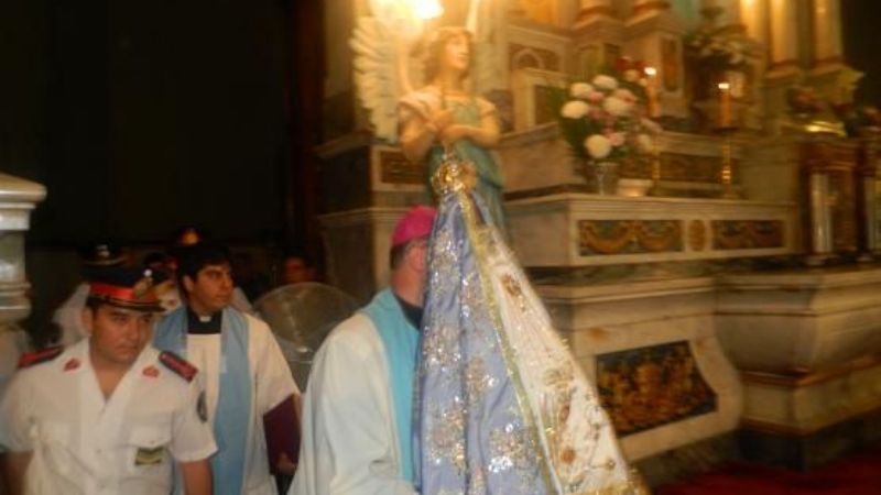 Dieron inicio las fiestas de la Virgen del Valle