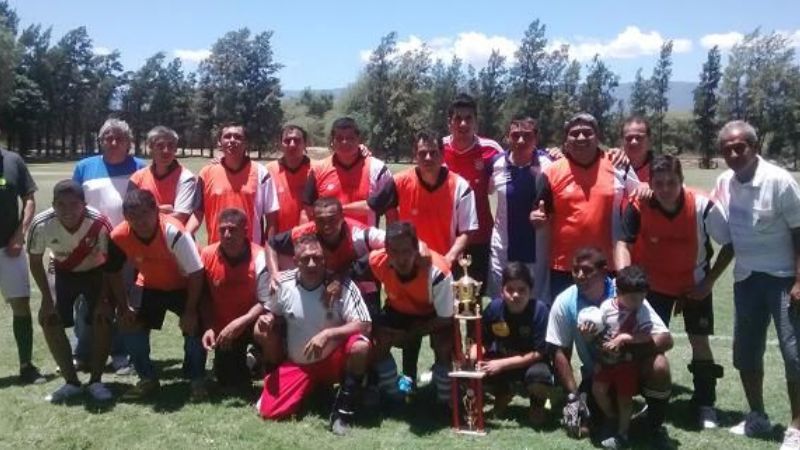Entrega de premios en la Olimpíadas Policiales