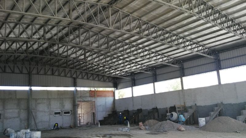 El polideportivo que construye Alumbrera ya se encuentra en un 75 %