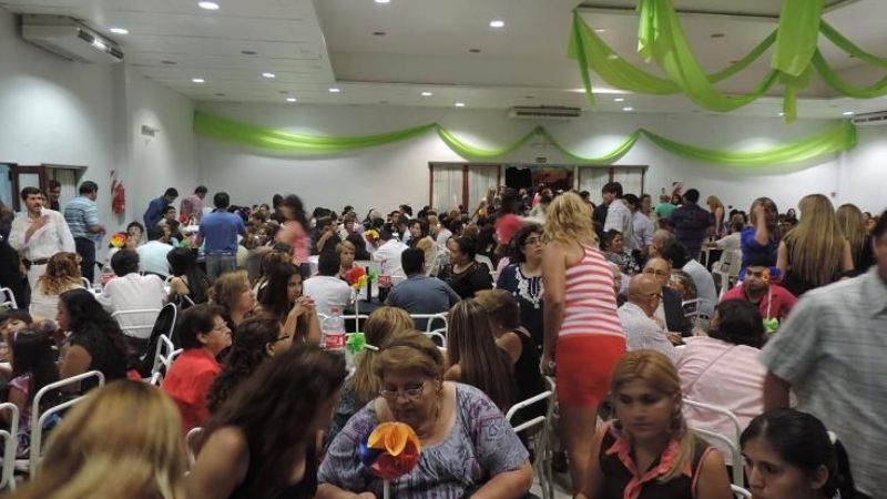Se realizó cena por aniversario de Movilización