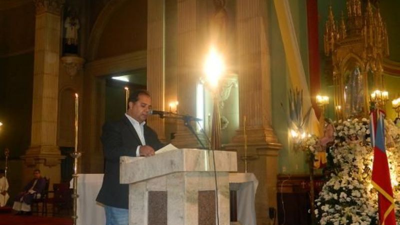 Los medios de comunicación rindieron su homenaje a la Virgen