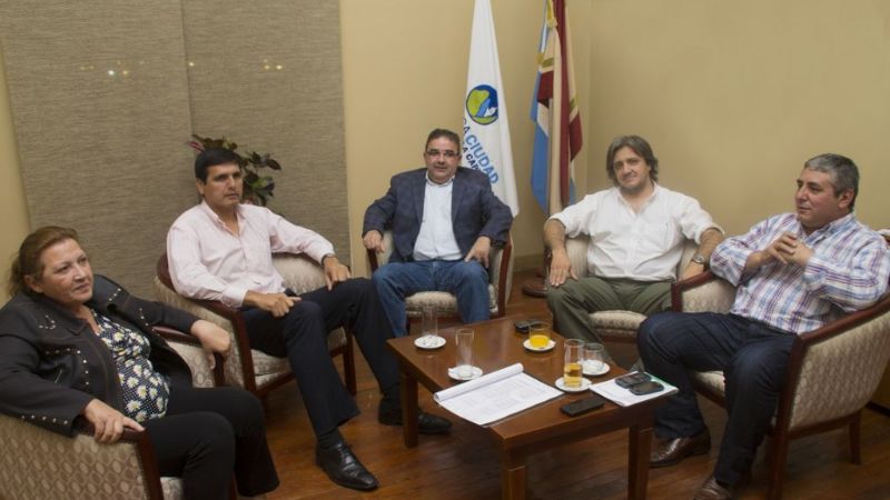 Jalil congelará las contribuciones inmobiliarias y al comercio durante 2015