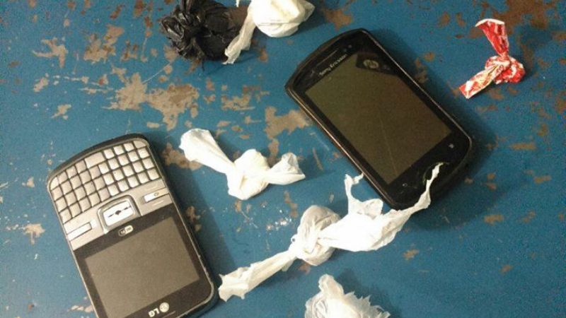 Secuestran droga y teléfonos celulares en la Capital