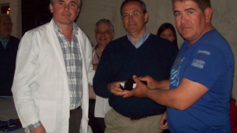 Entregaron anteojos a pobladores de Siján