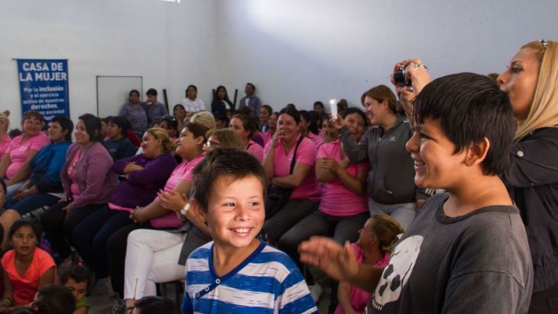 Sensibilizaron sobre violencia de género a través de una obra de títeres