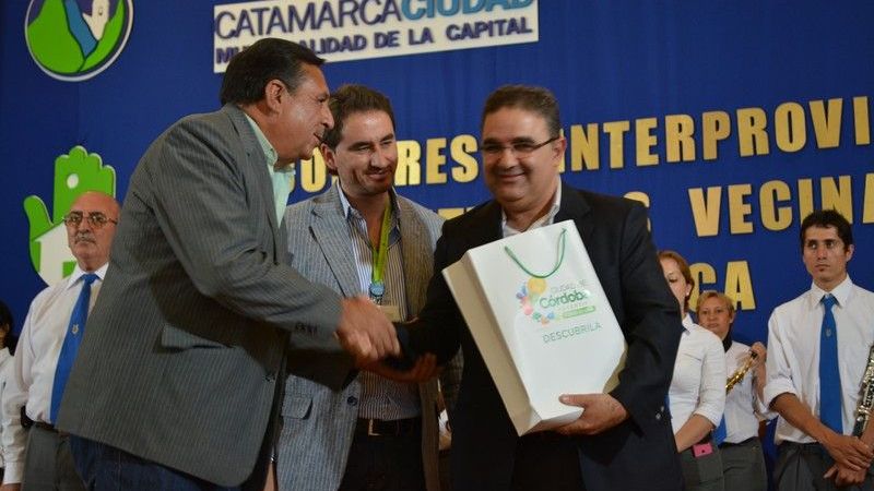 Más de 800 inscriptos en el congreso vecinalista