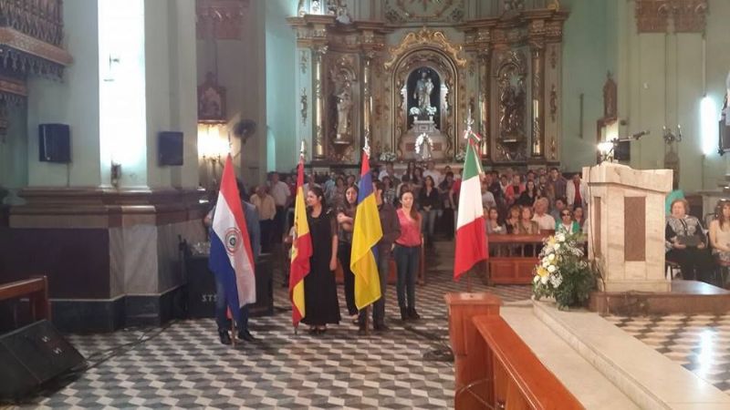 Pueblos originarios e inmigrantes, homenajearon a la Virgen del Valle